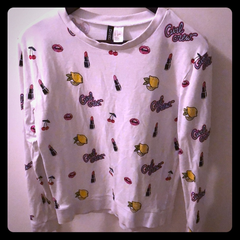 Long Sleeve Sticker Pattern Top